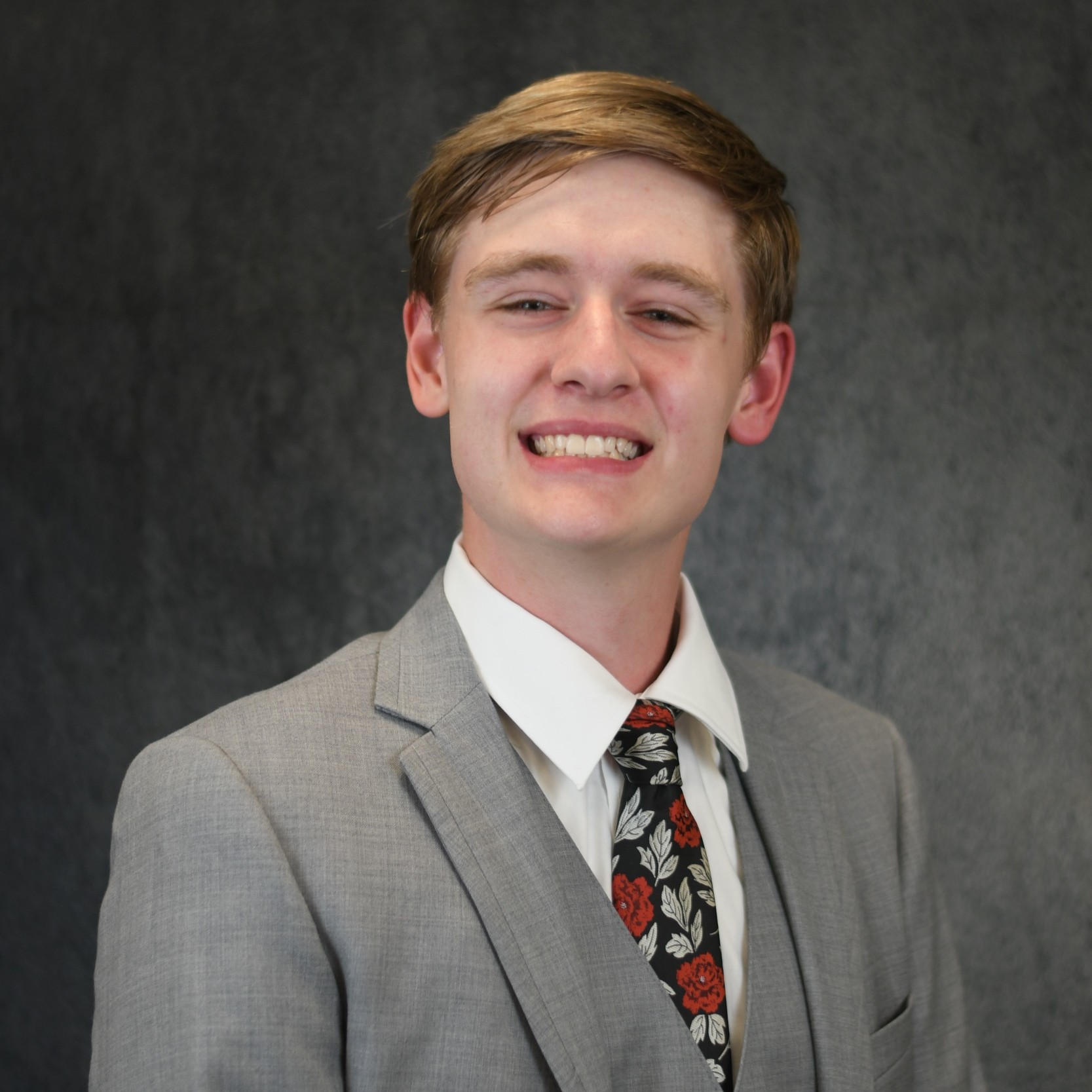 A profile photo of Carson